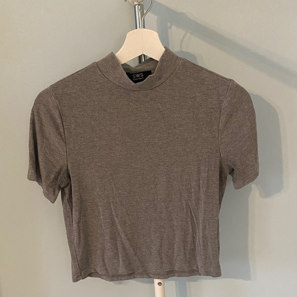 Gray Ribbed Women's Turtle Neck